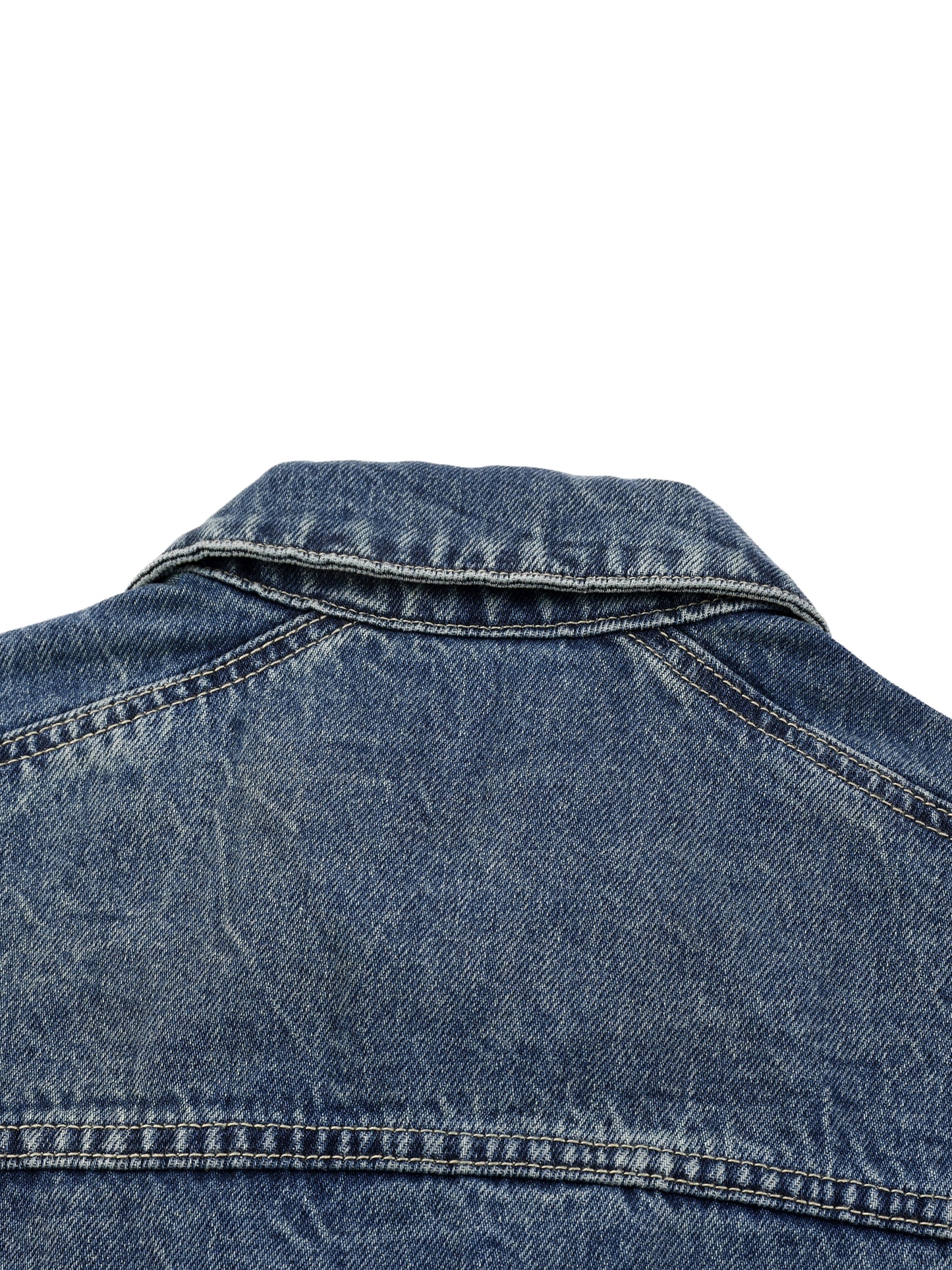 The full-zip trucker Denim Jacket